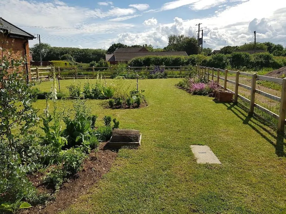 Sweet Meadow Lodge Exeter 0*,  United Kingdom